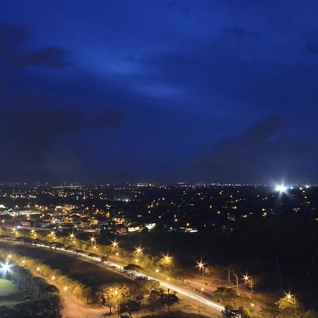 Parque Espana Residence Hotel Muntinlupa City Dış mekan fotoğraf